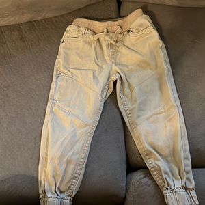 Used toddler boy Levi Joggers